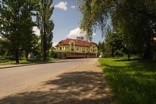 Фото Мини-отель Restauracja -Zajazd trzech braci г. Цешин